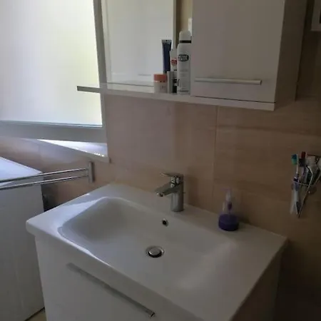 Sweet - Excellent Location