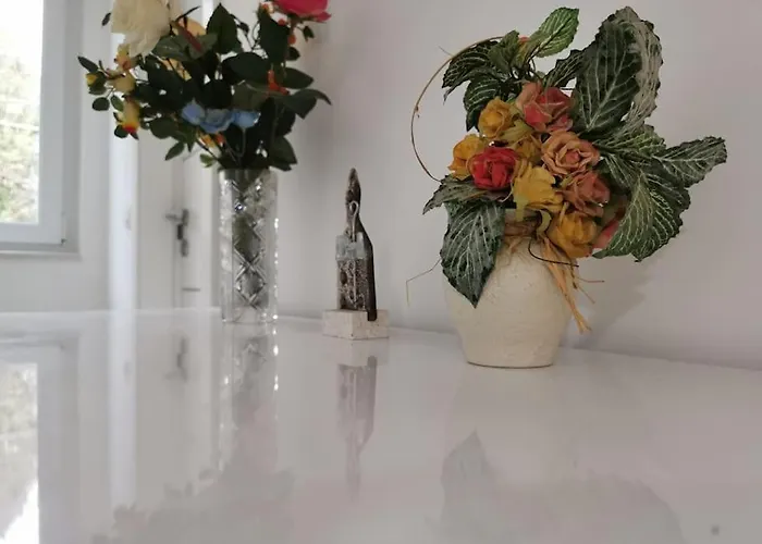 Sweet - Excellent Location